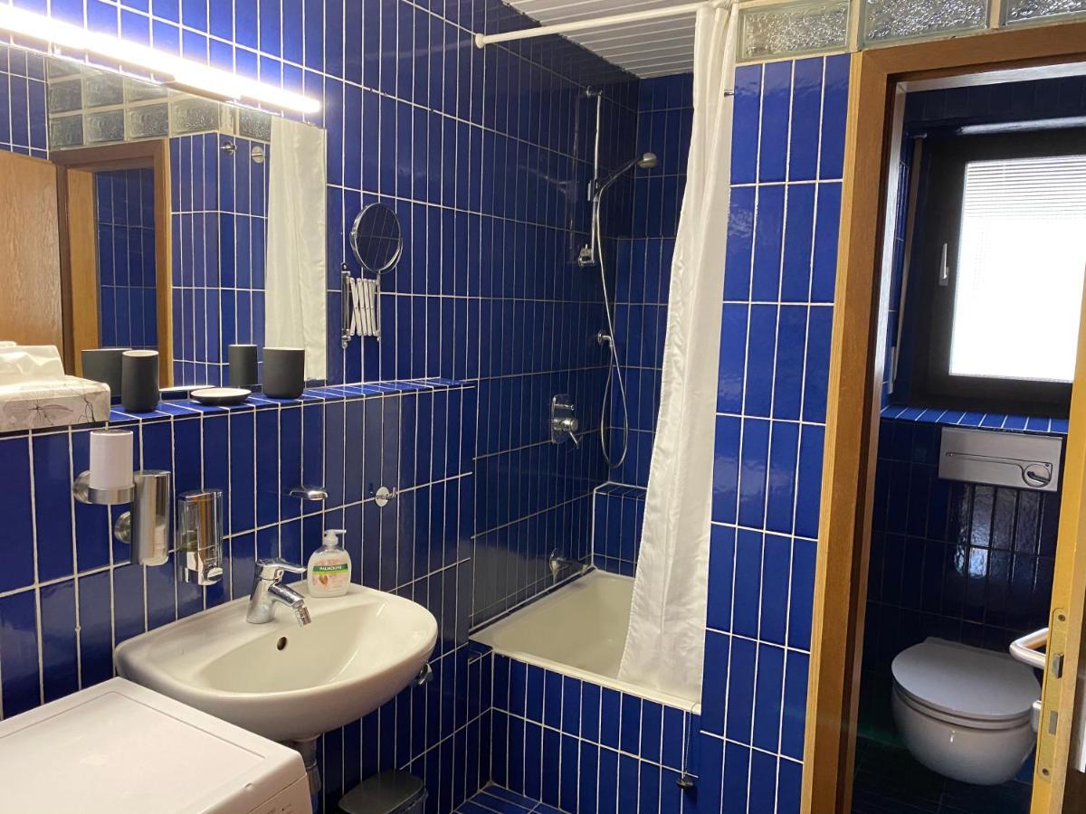 Ferienwohnung am Marktplatz Weinheim Exterior foto